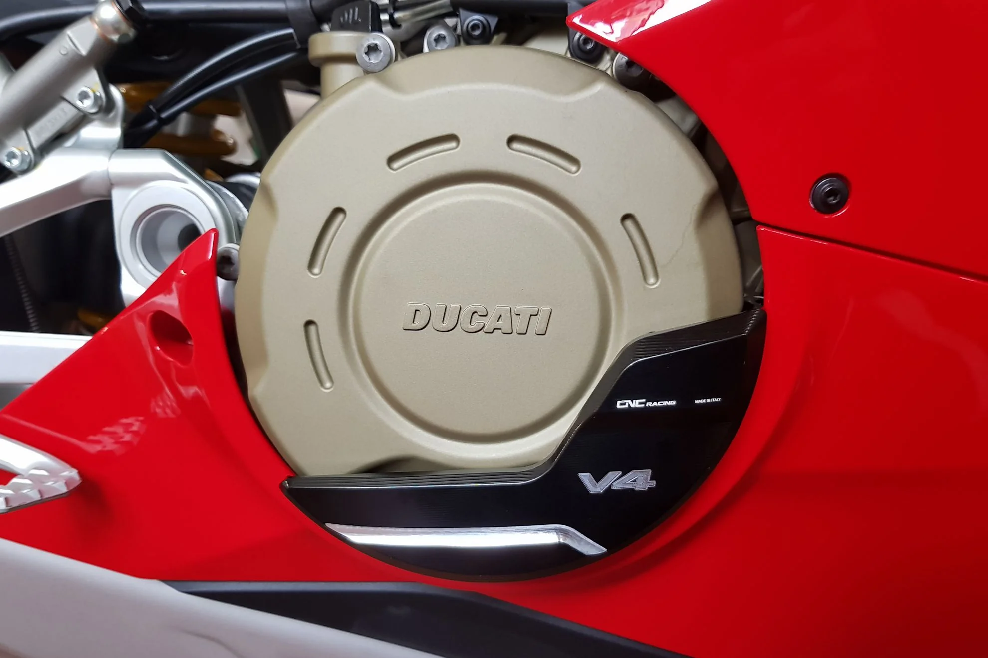 Aluminium Kupplung Protektor Schutzabdeckung CNC Racing Ducati Panigale V4/S (25-26) PR310 - Image 5