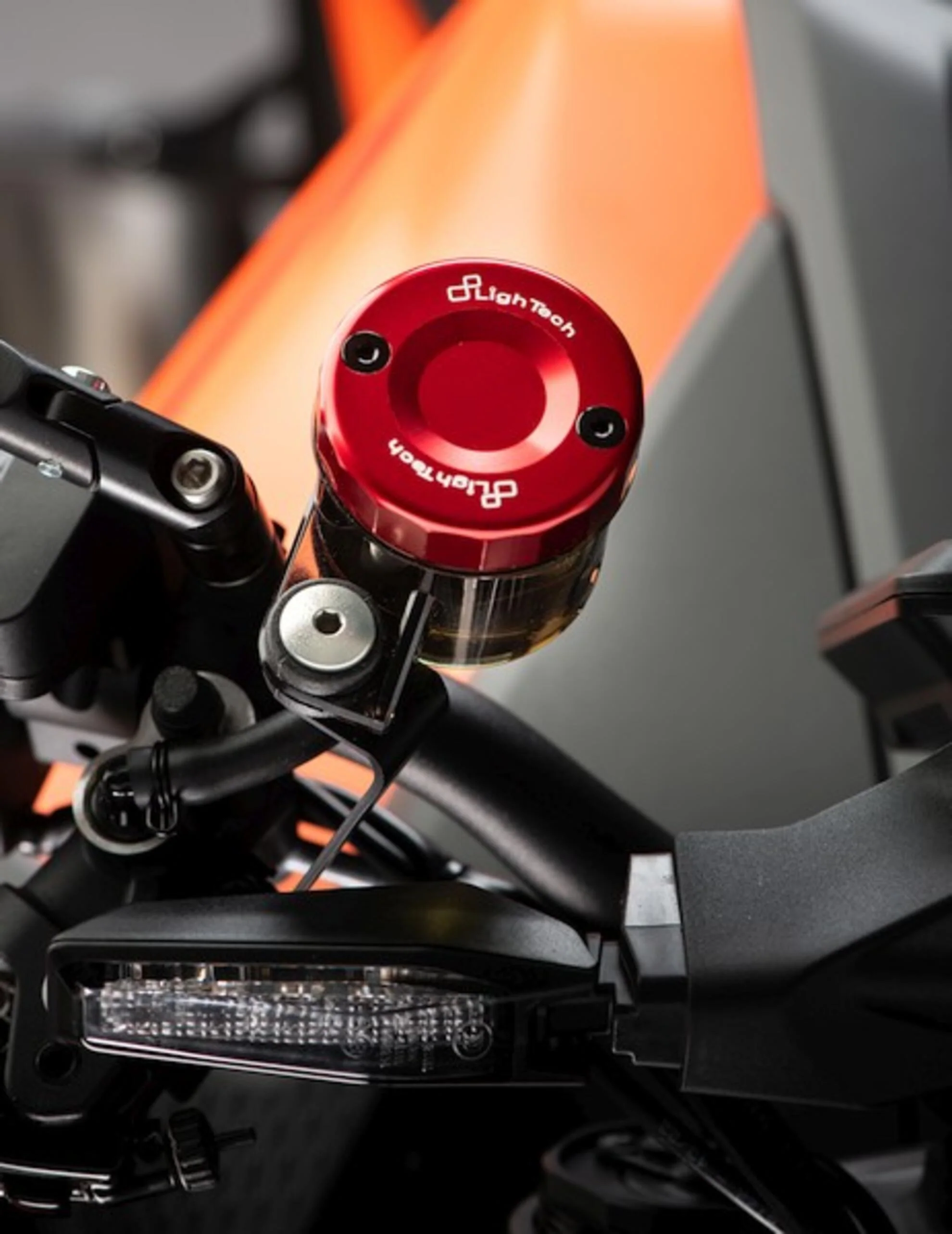 Ausgleichsbehälter-Deckel Vorne LighTech Ducati Panigale 959 (16-19) FBC04 - Image 13