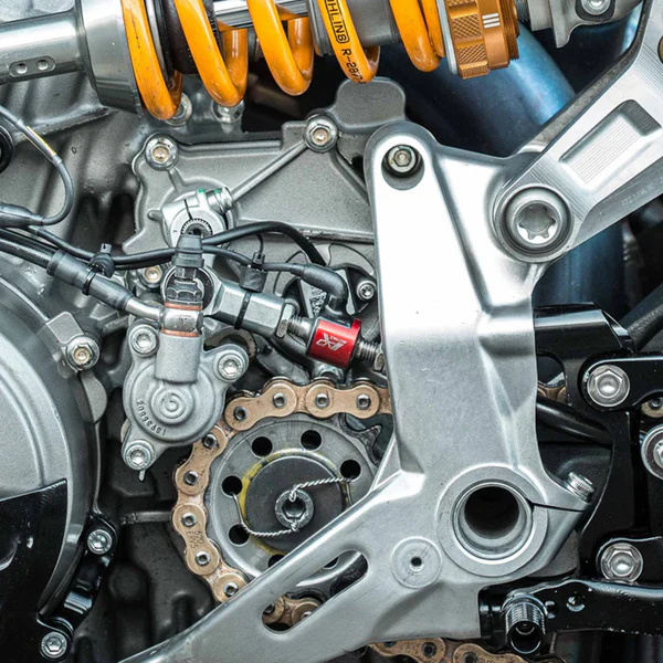 Aviorace L-Gear Schaltsensor M8 WorldSSP Feel Racing Ducati Panigale V2 955 (20-24) FR.552.111 - Image 2