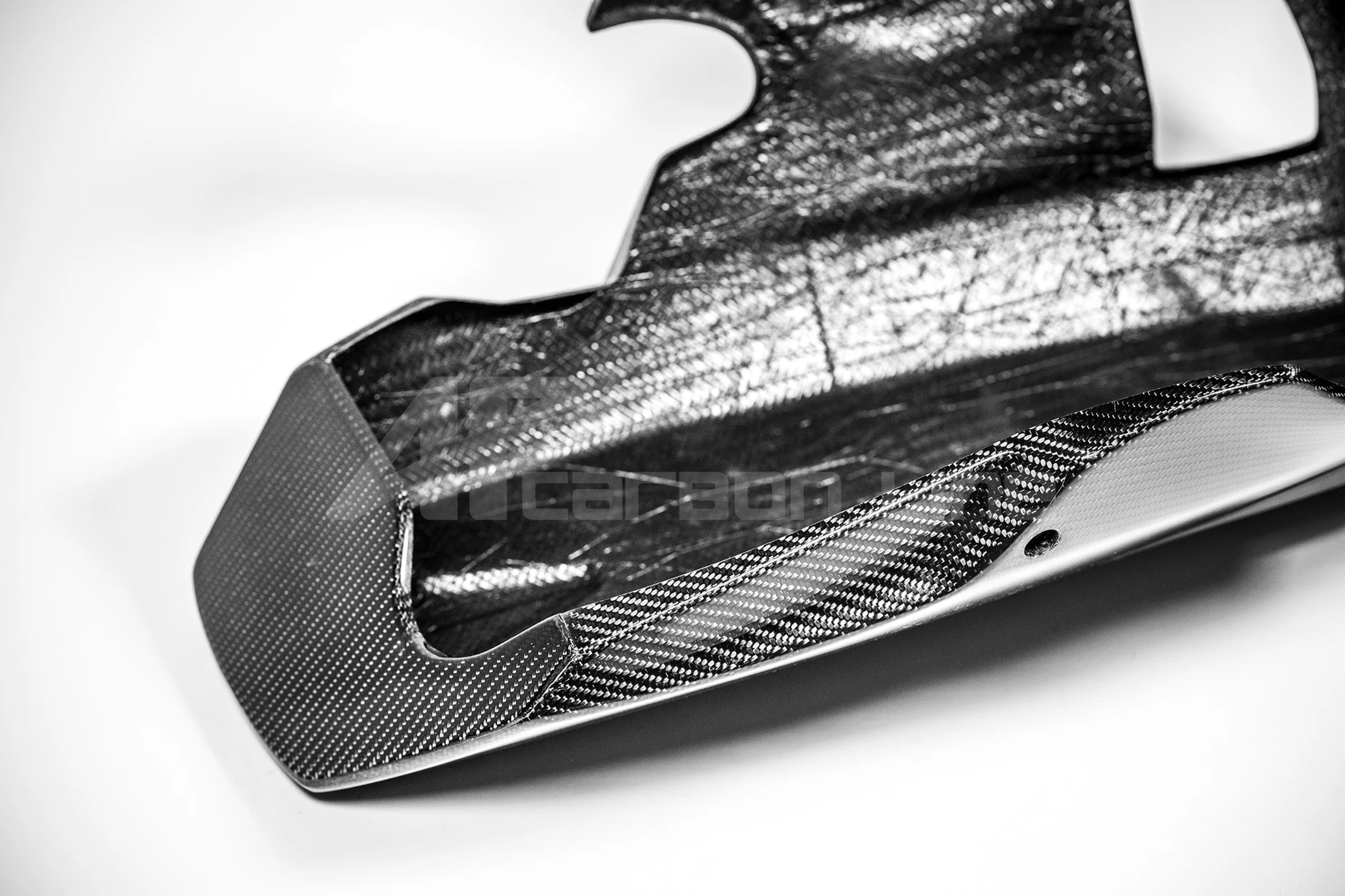 Bugspoiler 200g AP Carbon Line Yamaha YZF-R1/M RN65 (20-26) - Image 4