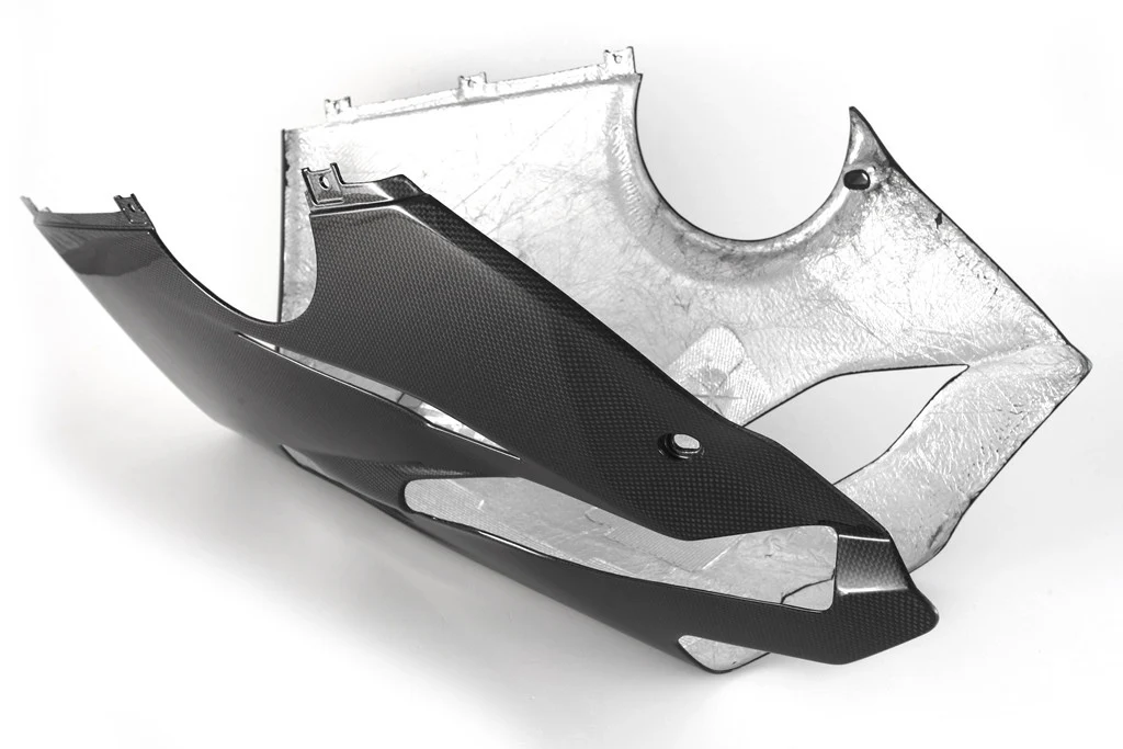 Bugspoiler "Aftermarket-Exhaust" Carbon Fullsix Ducati Panigale V4/S/R (18-21) - Image 3