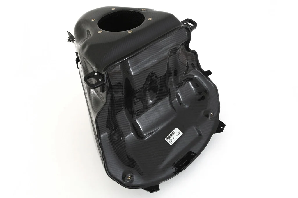 Carbon Kraftstofftank Fullsix BMW S1000RR K67 (19-26) - Image 7