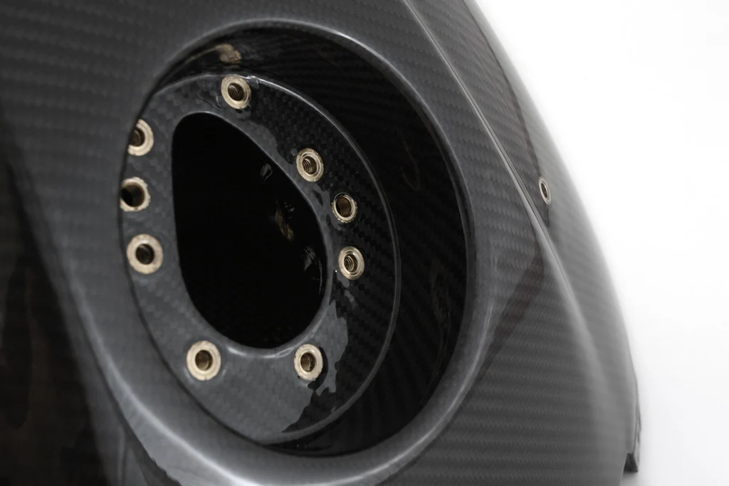 Carbon Kraftstofftank Fullsix BMW S1000RR K67 (19-26) - Image 8