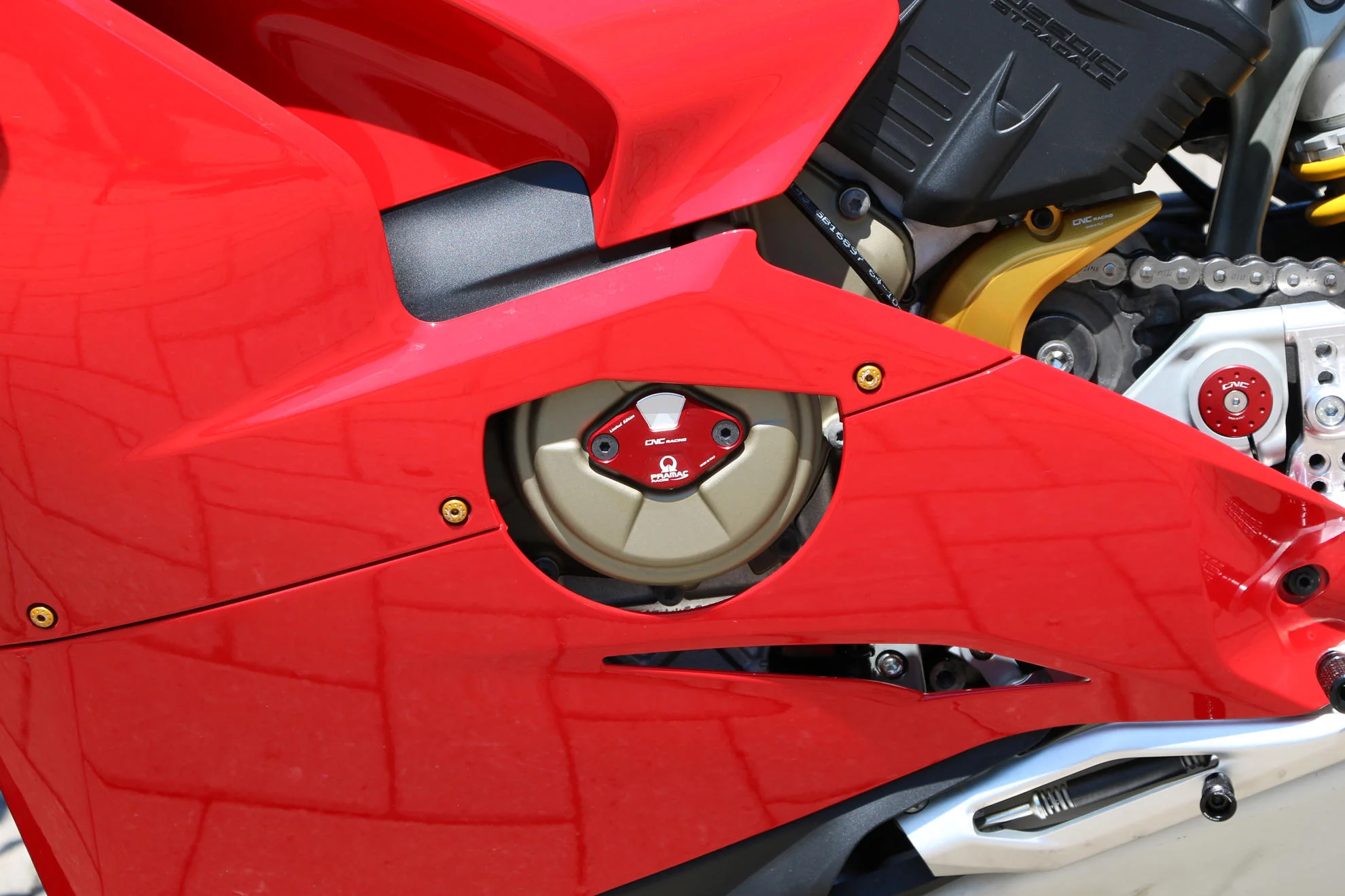 Zündungsdeckel / Timing Inspection Cover Pramac Racing Limited Edition CNC Racing Ducati Panigale V4/S (2025-2026) CF266PR - Image 3