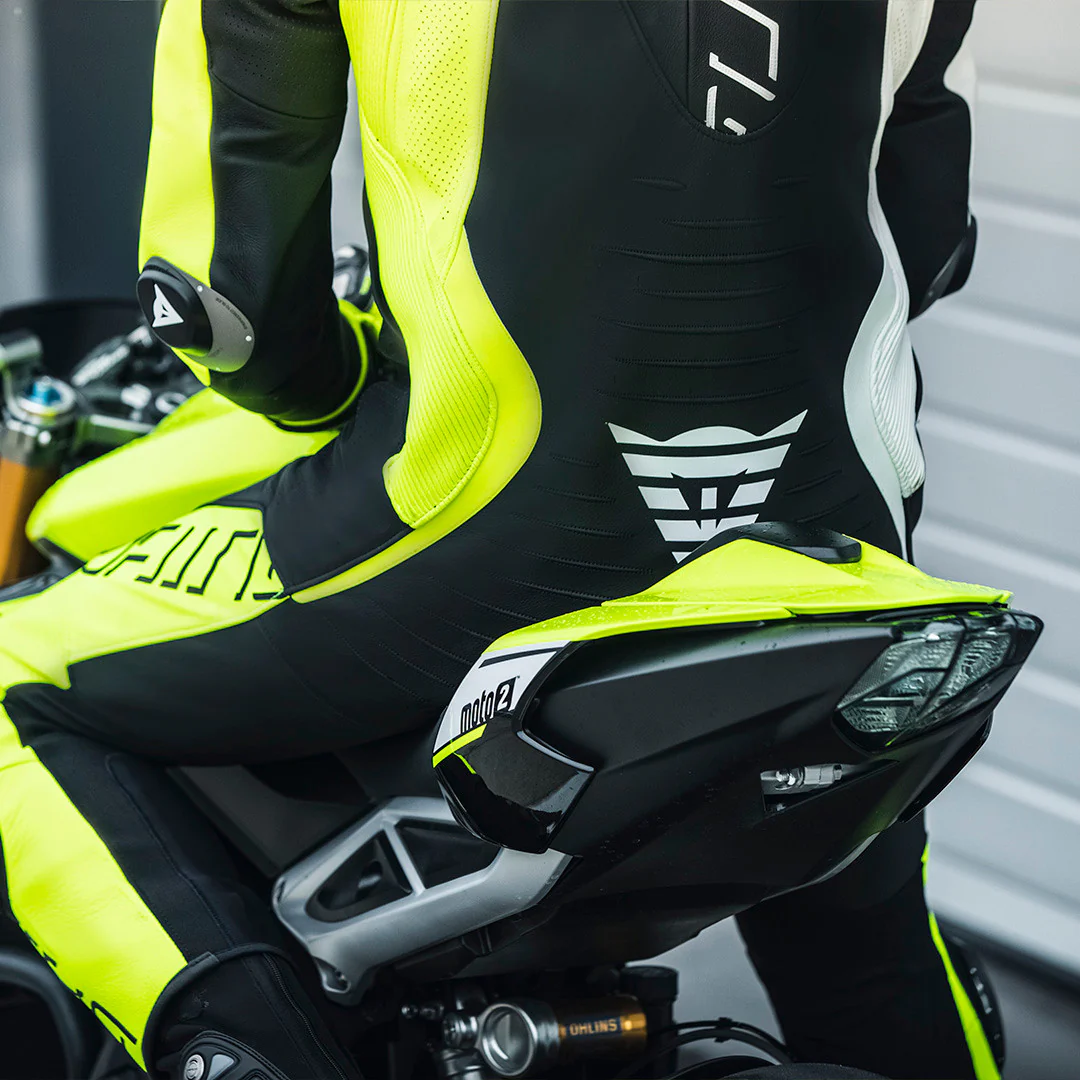 Dainese Audax D-ZIP Einteiler Lederkombi – Perforierter Rennanzug | Herren | Schwarz/Neon Gelb - Image 28