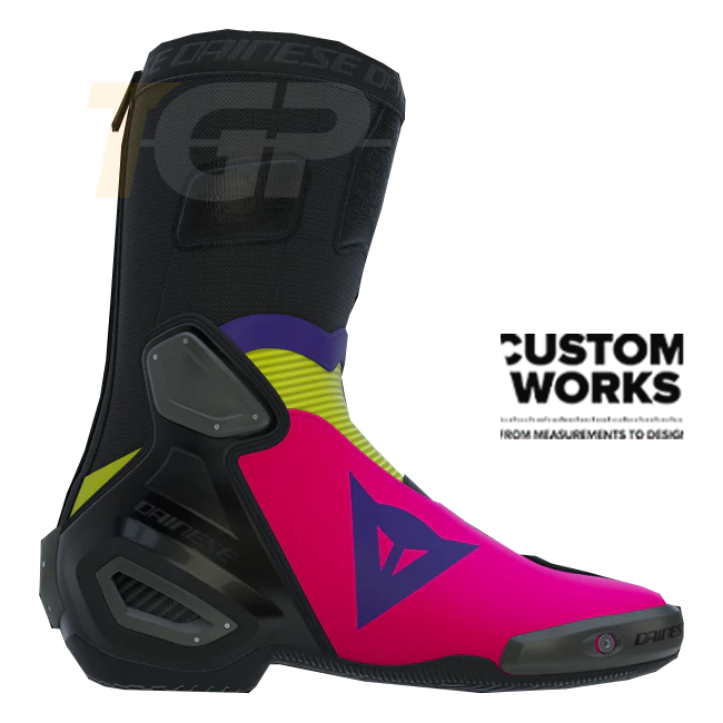 Dainese Axial 2 Racing und Straßen Motorradstiefel | Herren | Fuxia / Viola / Fluogelb | Custom Works - Image 4