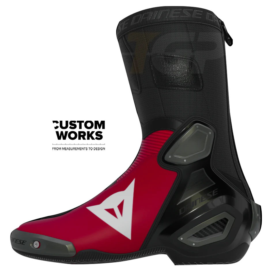 Dainese Axial 2 Racing und Straßen Motorradstiefel Nicolò Bulega Replica 2026 | Herren | Dainese Rot / Weiß | Custom Works - Image 3