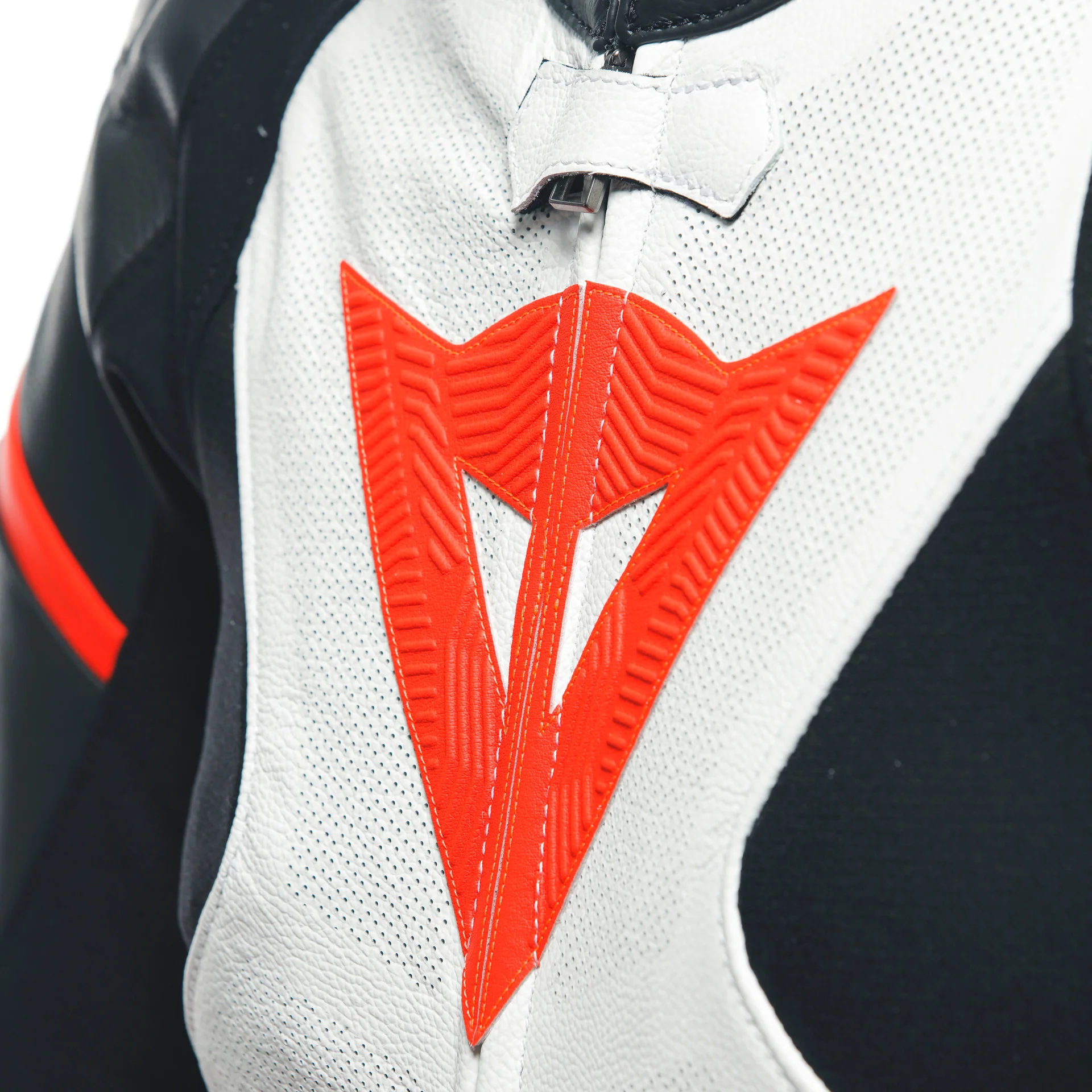 Dainese Grobnik Lady Einteiler Lederkombi – Perforierter Rennanzug | Frauen | Weiß/Rot - Image 14
