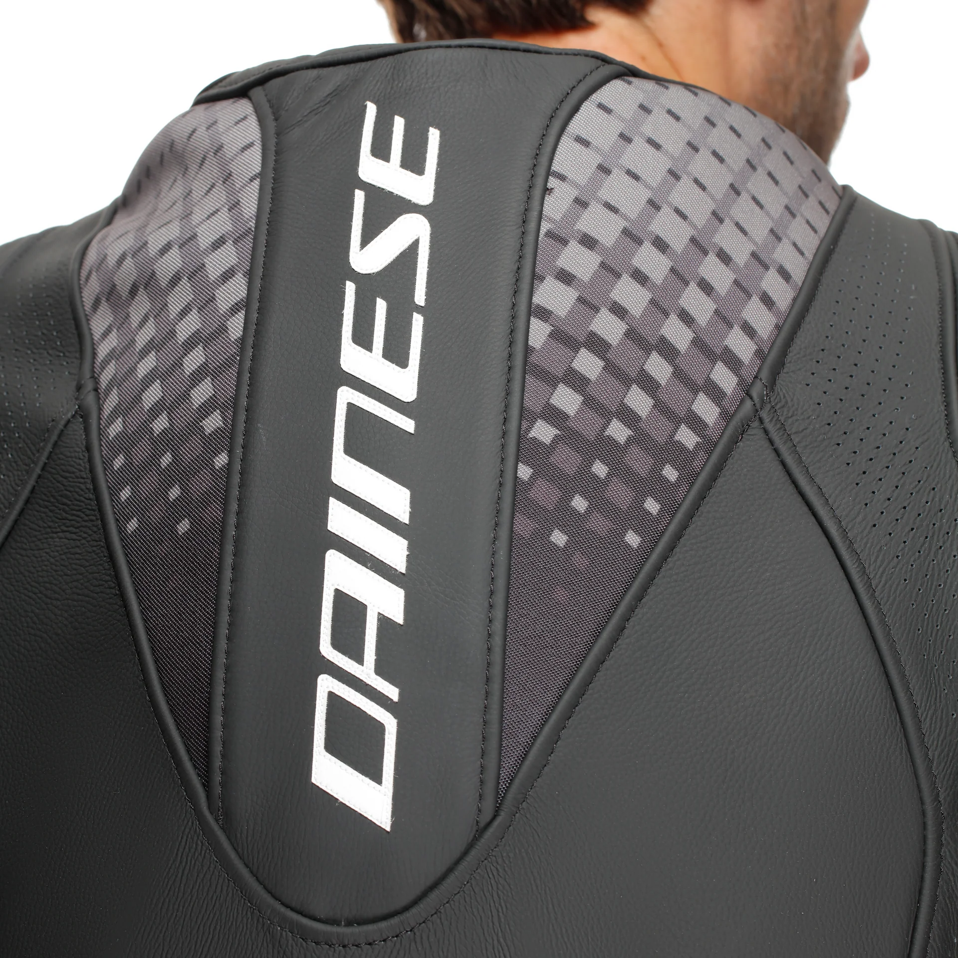 Dainese Laguna Seca 6 Einteiler Lederkombi – Perforierter Rennanzug | Herren | Schwarz/Weiß - Image 14