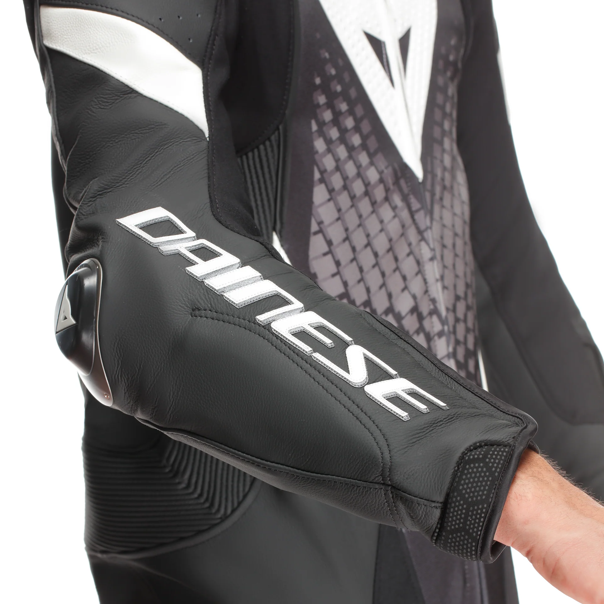 Dainese Laguna Seca 6 Einteiler Lederkombi – Perforierter Rennanzug | Herren | Schwarz/Weiß - Image 7