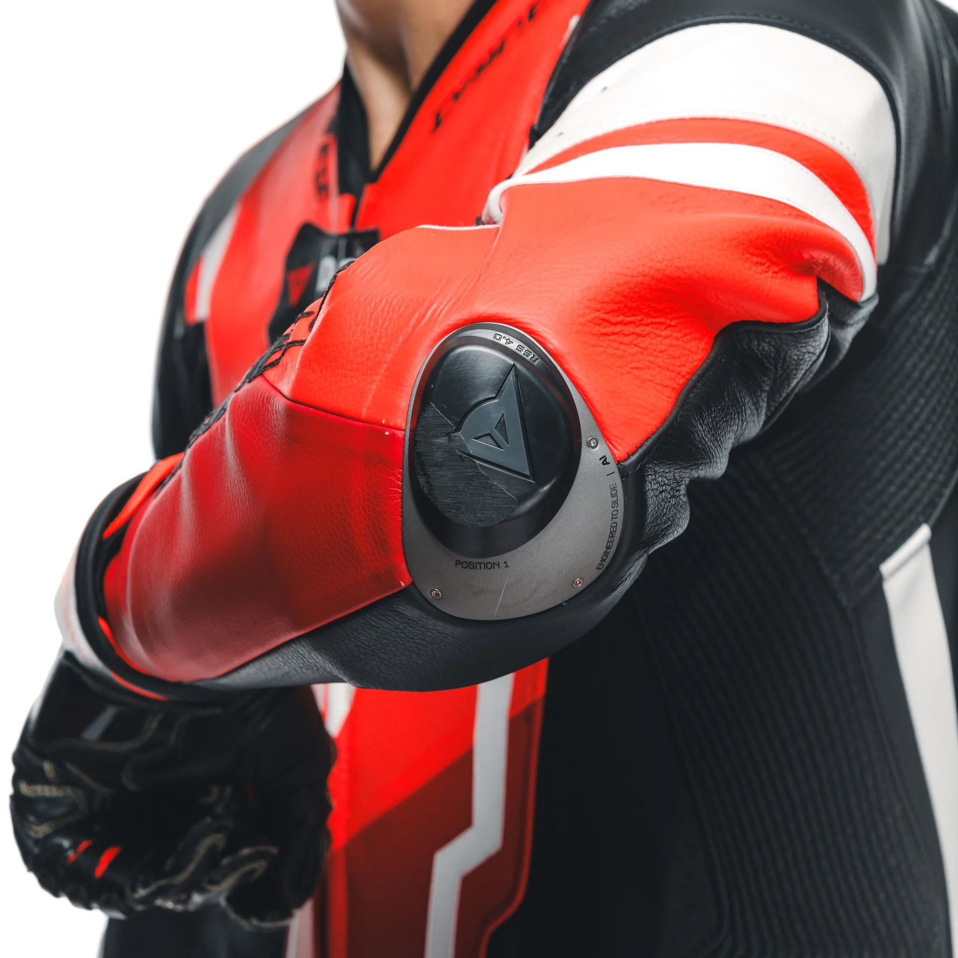 Dainese Misano 3 D-AIR® Einteiler Lederkombi – Perforierter Airbag Rennanzug | Herren | Rot - Image 4