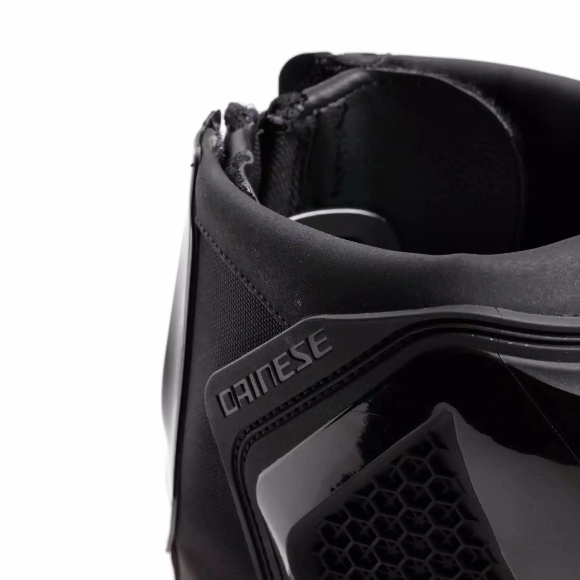 Dainese Torque 4 Racing und Straßen Motorradstiefel | Herren | Schwarz/Rot | 201790008562800 - Image 9