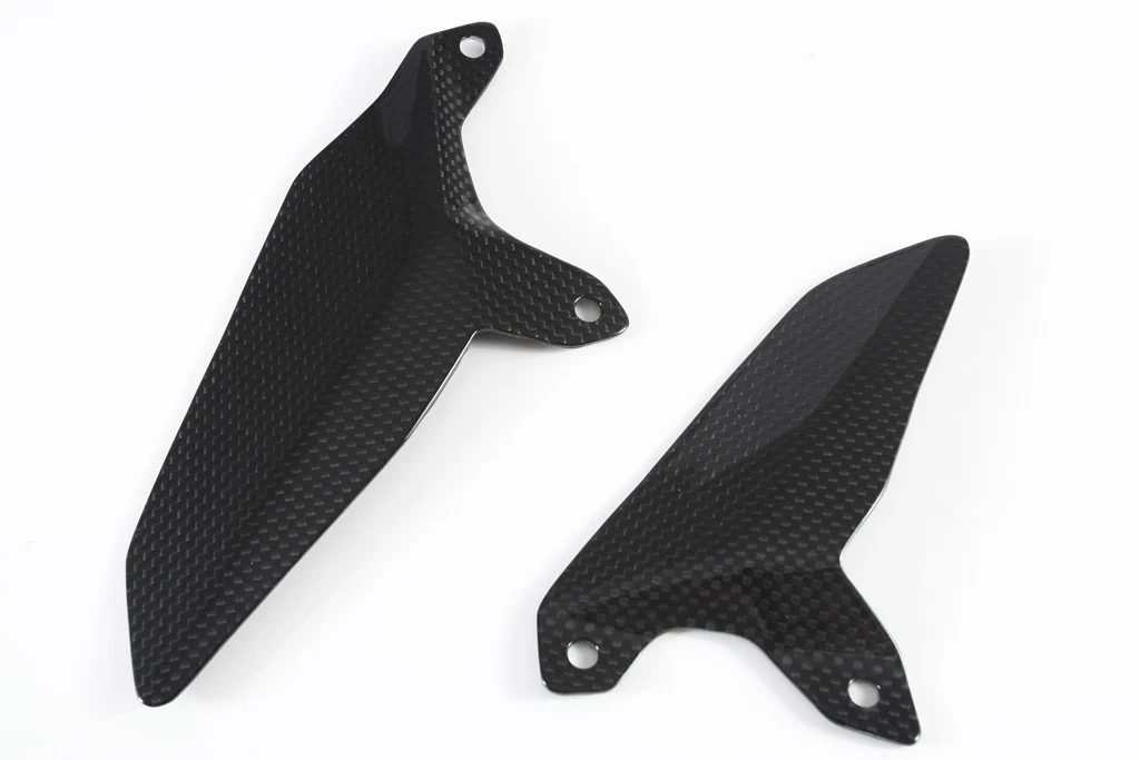 Fersenschutz Carbon Fullsix Ducati Panigale 1199/R/S (12-17) - Image 3