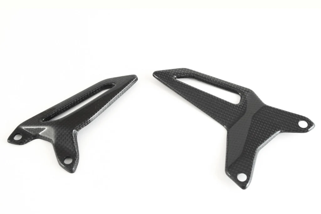 Fersenschutz "Offen" Carbon Fullsix Ducati Panigale 1199/R/S (12-17) - Image 5