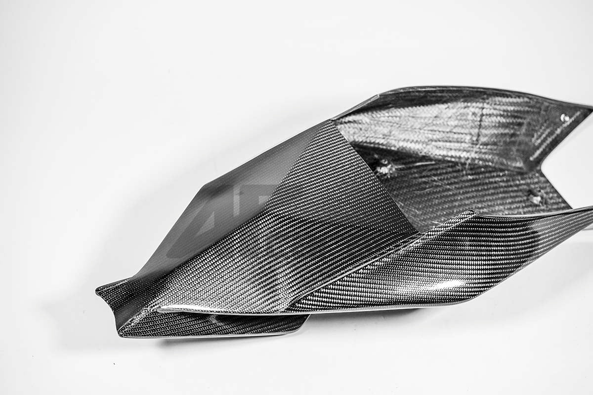 Heckverkleidung 200g AP Carbon Line Aprilia RSV4/RR/1100 Factory (21-25) - Image 9