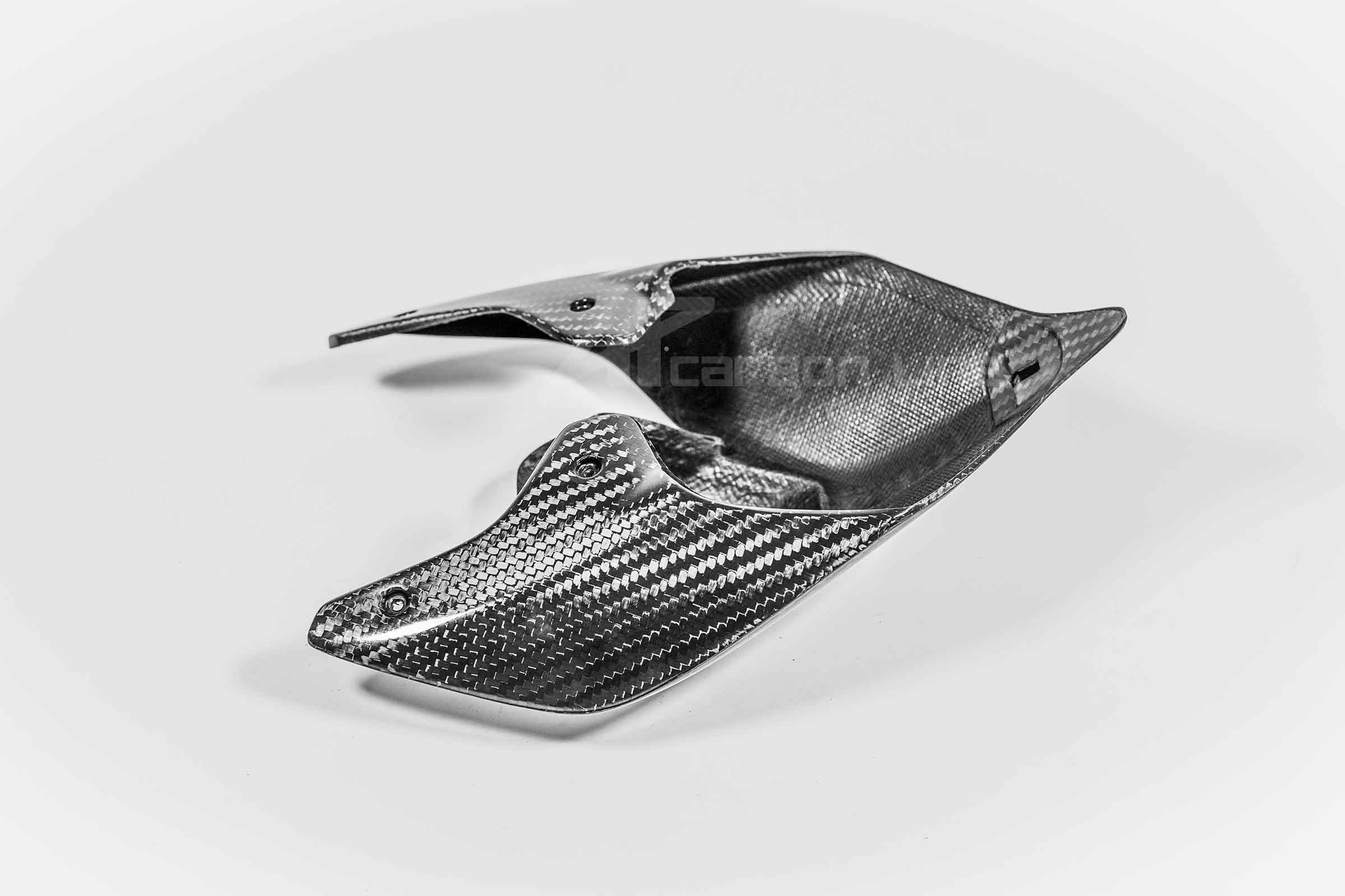 Heckverkleidung Carbon 400g AP Carbon Line Ducati Panigale V4/S/R (18-24) - Image 6