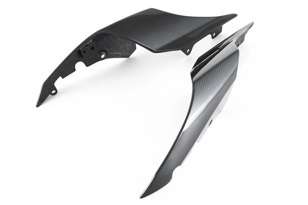 Heckverkleidung Carbon Fullsix Yamaha YZF-R1/M RN32, RN49 & RN65 (15-26) - Image 4