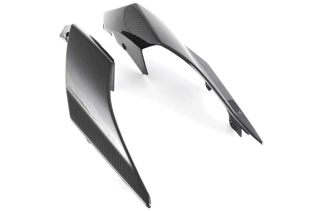 Heckverkleidung Carbon Fullsix Yamaha YZF-R1/M RN32, RN49 & RN65 (15-26) - Image 5