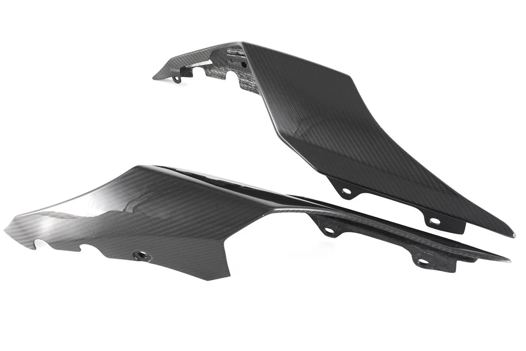 Heckverkleidung Carbon Fullsix Yamaha YZF-R1/M RN32, RN49 & RN65 (15-26) - Image 6