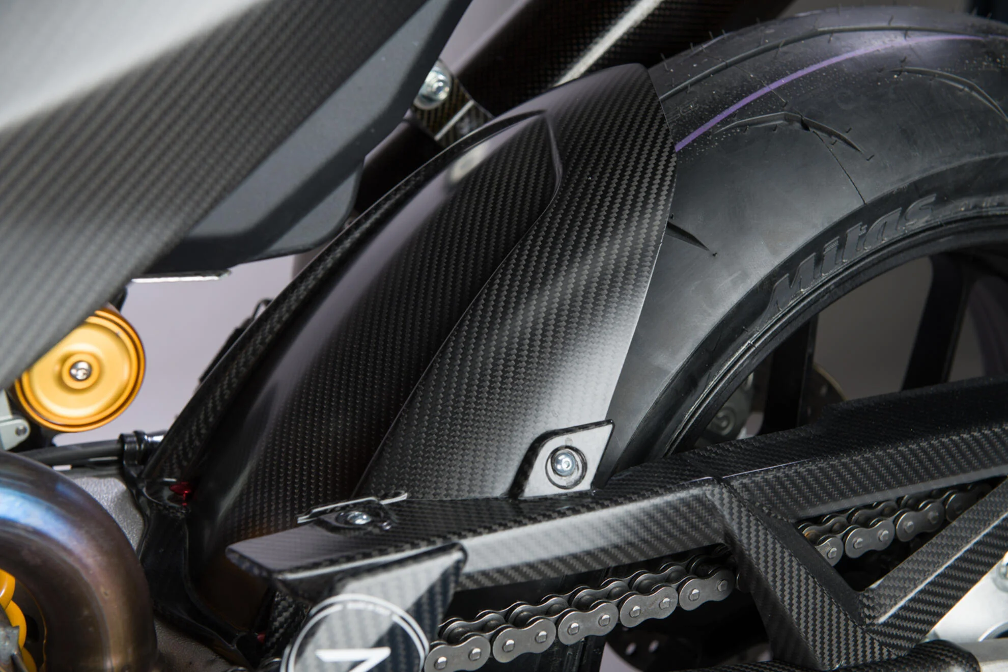Hinterer Kotflügel Carbon LighTech Aprilia RSV4/RR/1100 Factory (21-26) CARA2020 - Image 4