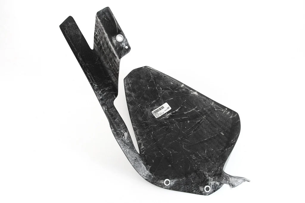 Hinterer Kotflügel "WIDE" Carbon Fullsix Ducati Panigale V4/S/R (18-24) - Image 4
