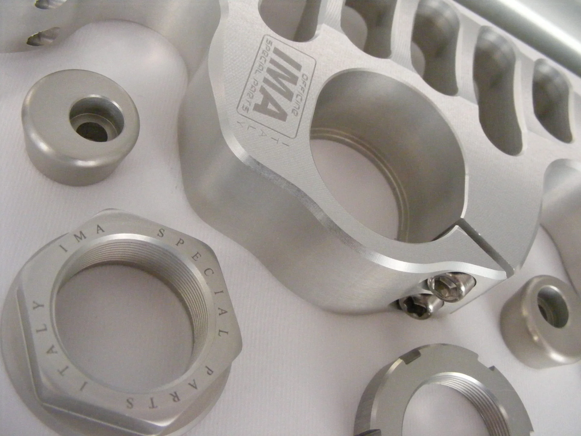 Ima Special Parts Racing Gabelbrücke Ducati Panigale V4 (18-24) - Image 3