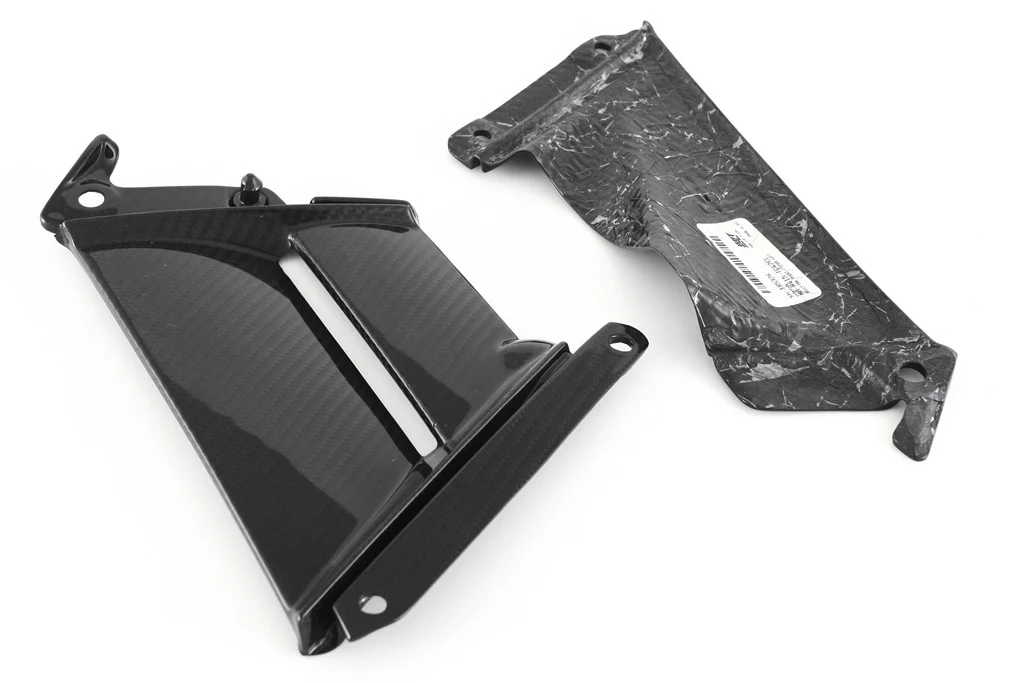 Innenteile Bugspoiler Carbon Fullsix Aprilia RSV4/1100 Factory/R/RR/RF (09-20) - Image 4