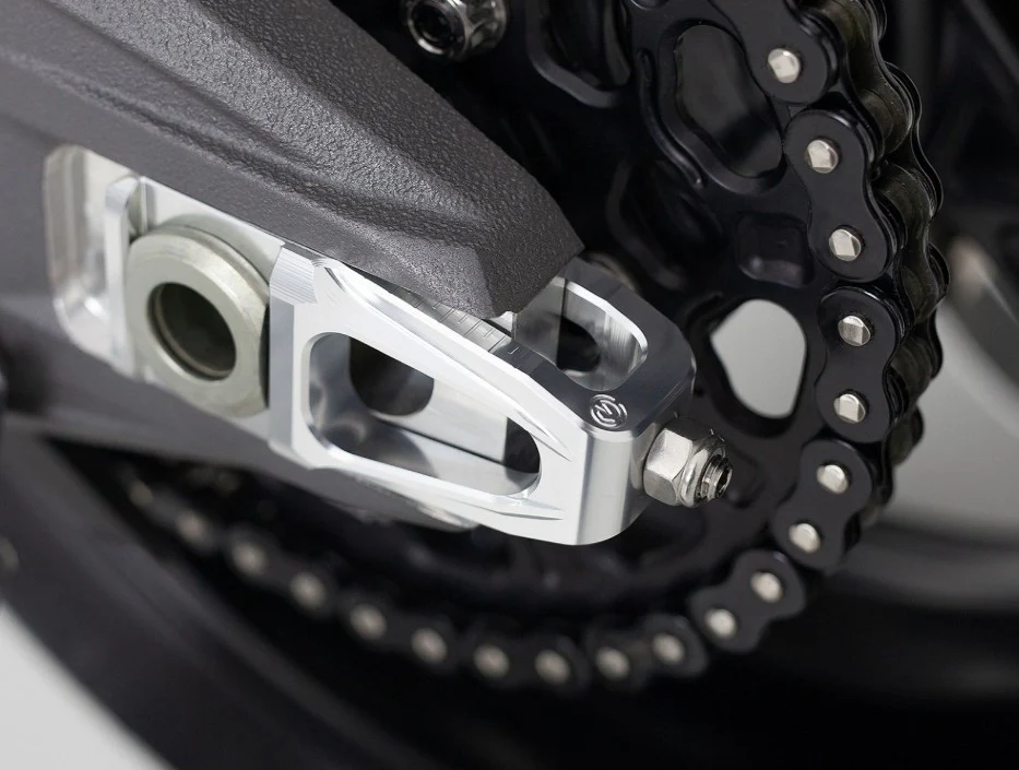 Kettenspanner Kit mit Bremssattelhalter und Brembo P2-24 64mm X206001 Motocorse Ducati Panigale V4/S (25-26) - Image 6