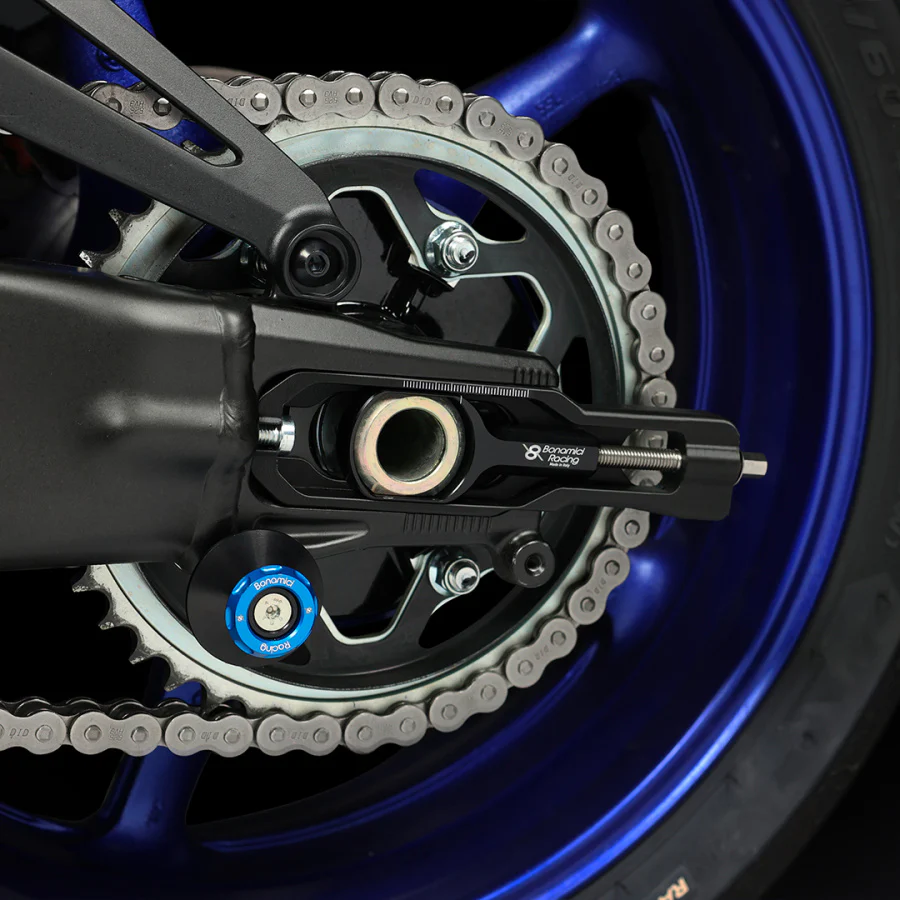 Kettenspanner mit Bremssattelhalterung Bonamici Racing Yamaha YZF-R9 (25-26) CHAD17P_BK - Image 3