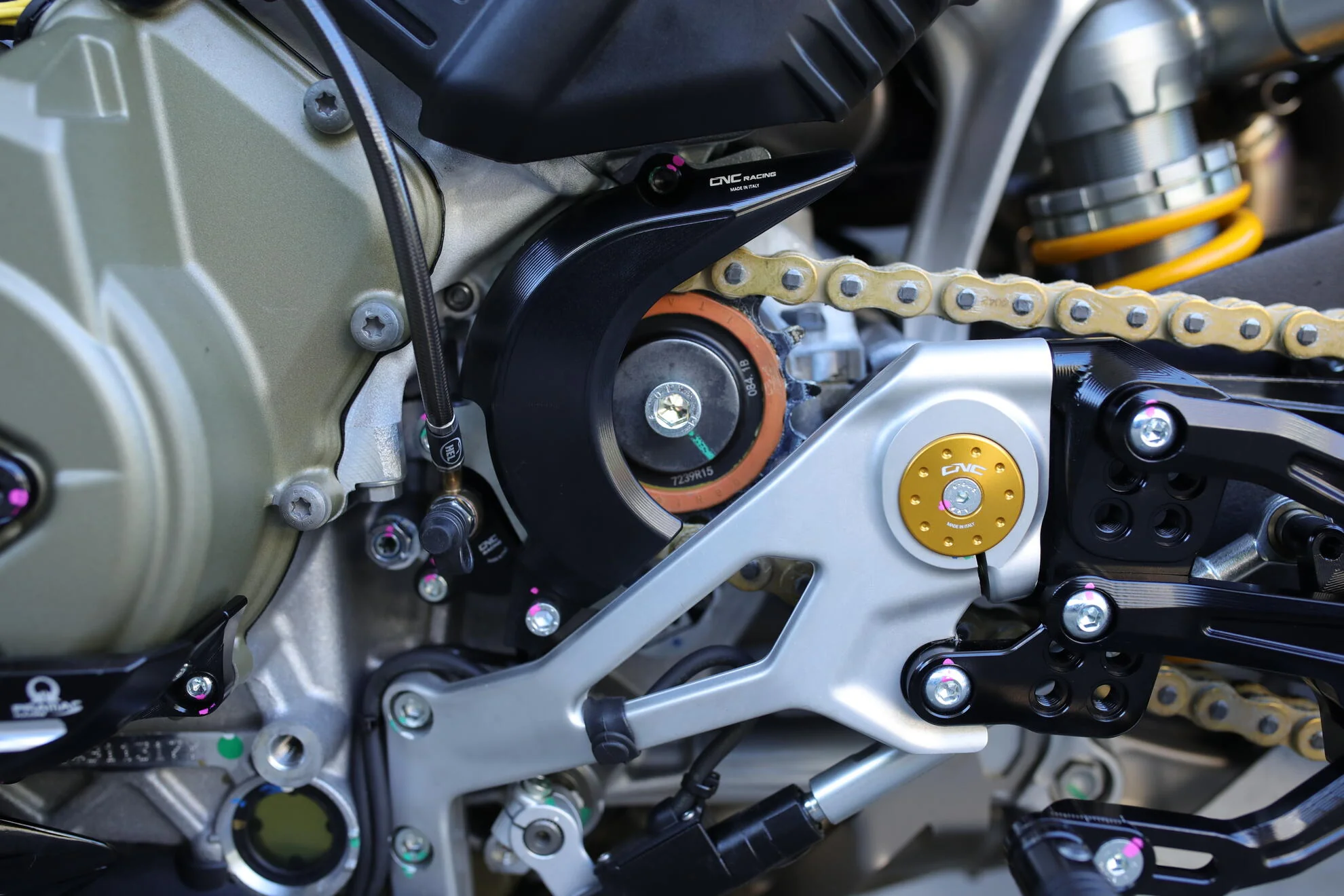 Kupplungsnehmerzylinder CNC Racing Ducati Panigale V4/S/R (25-26) AF601 - Image 6