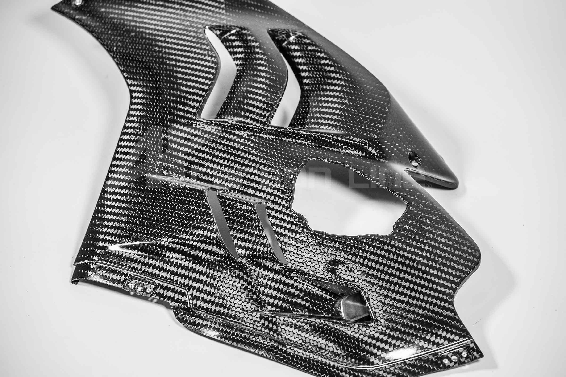 SBK Seitenteil links 400g AP Carbon Line Ducati Panigale V4/S/R (22-24) - Image 4