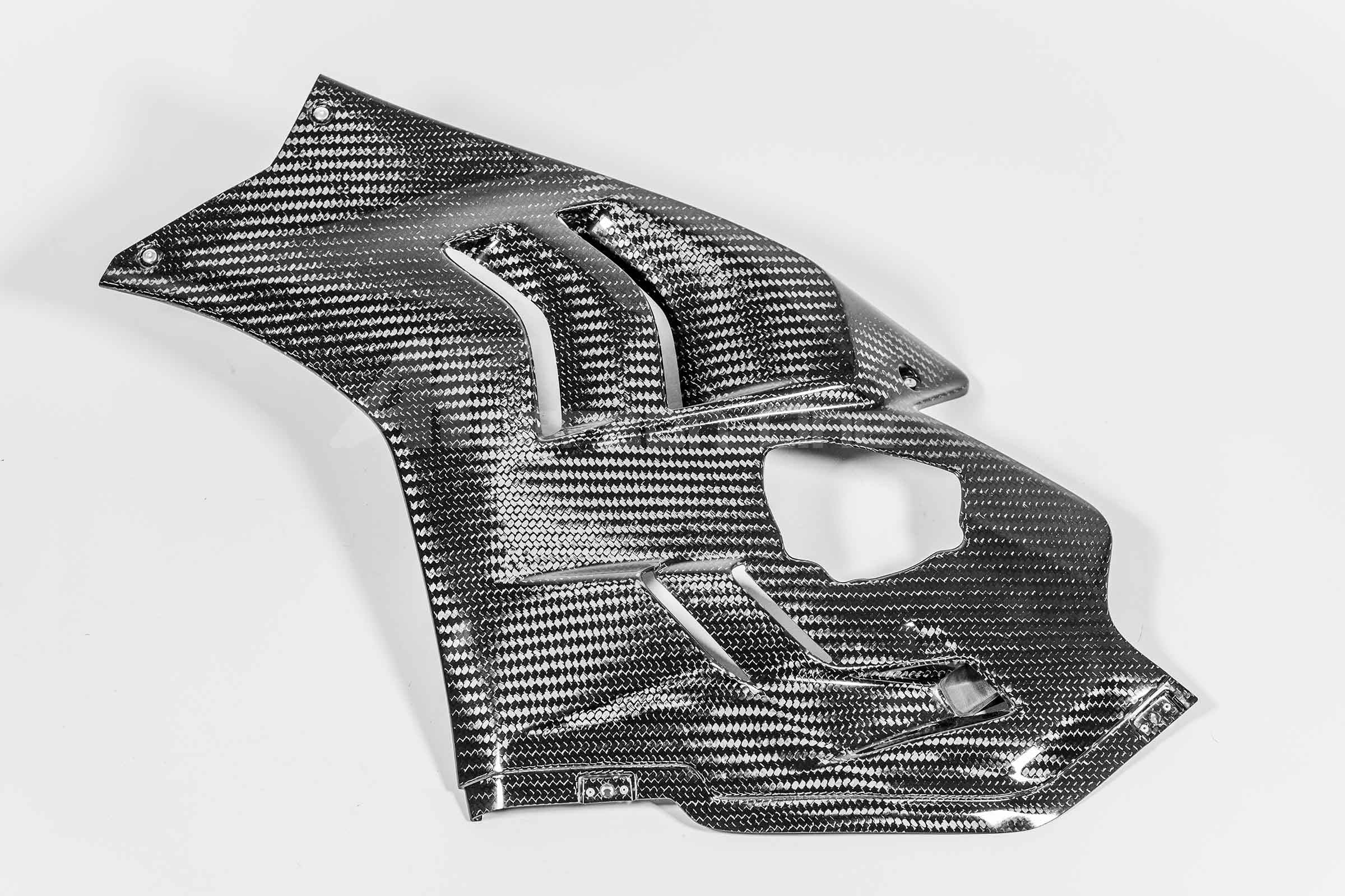 SBK Seitenteil links 400g AP Carbon Line Ducati Panigale V4/S/R (22-24) - Image 9