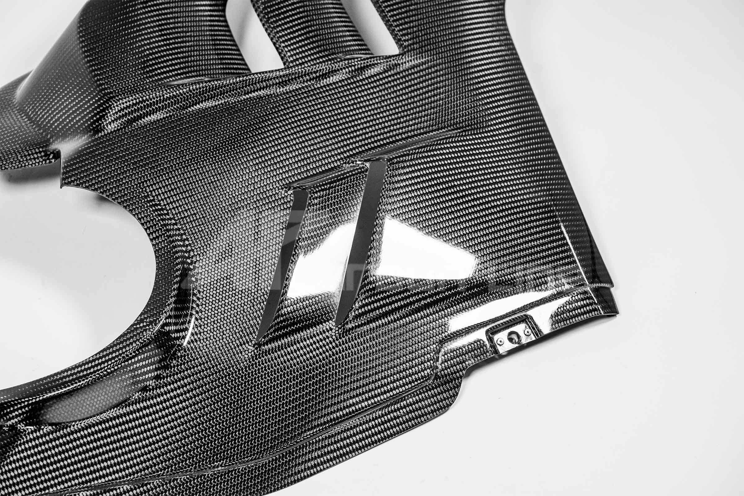 SBK Seitenteil rechts 200g AP Carbon Line Ducati Panigale V4/S/R (22-24) - Image 3