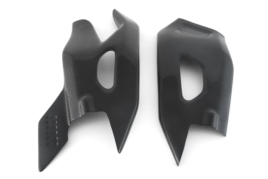 Schwingenabdeckungen Carbon Fullsix Yamaha YZF-R1/M RN32, RN49 & RN65 (15-26) - Image 5