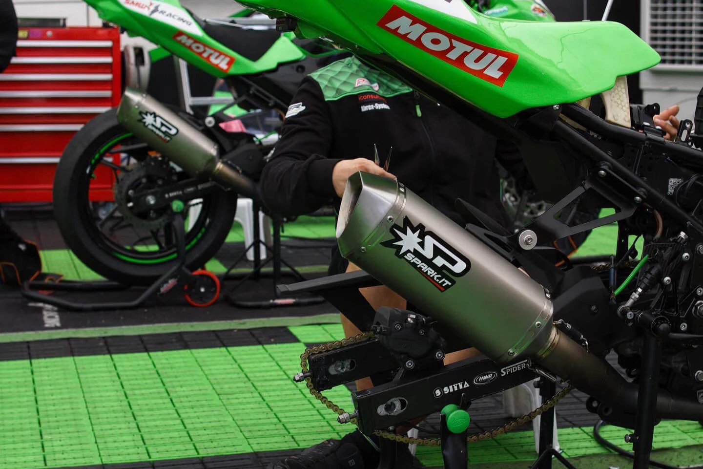 Spark Exhaust Komplettanlage WSSP2022 Replica Kawasaki Ninja 400 (18-23) GKA8827 - Image 5