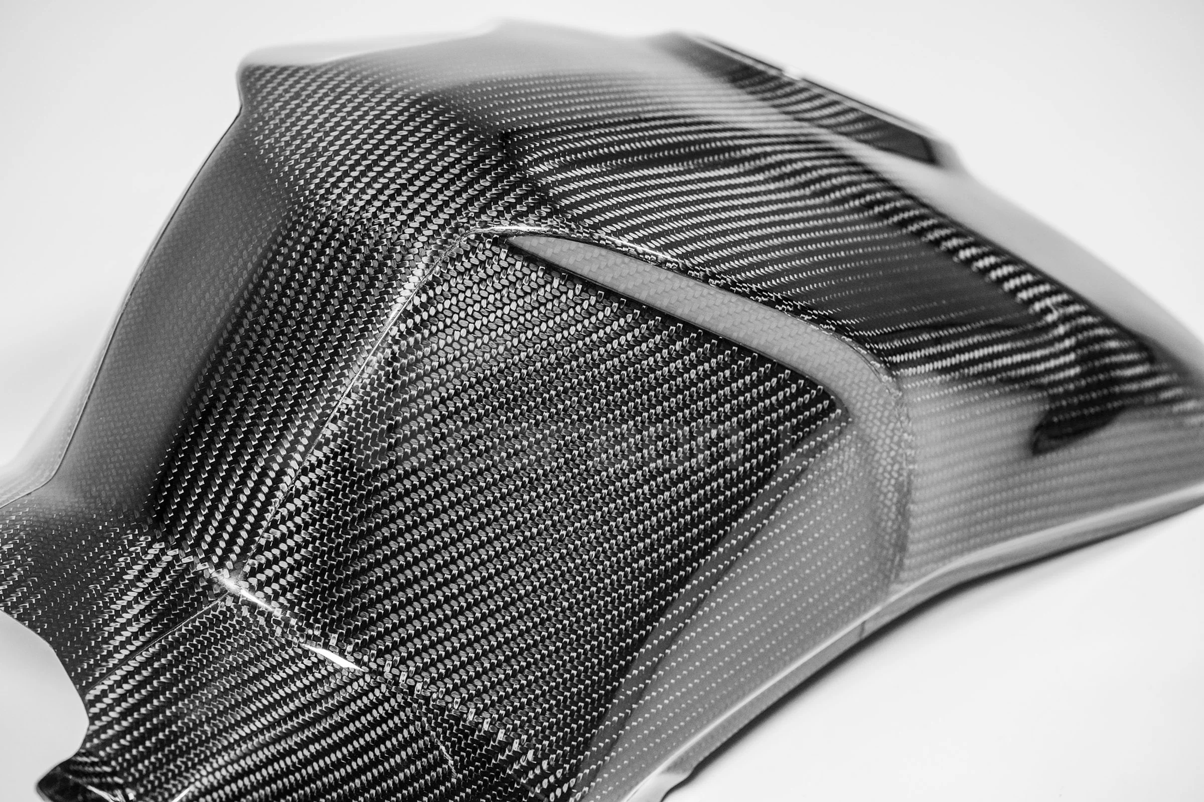 Tankabdeckung SBK 200g AP Carbon Line Ducati Panigale V4/S/R (22-24) - Image 3