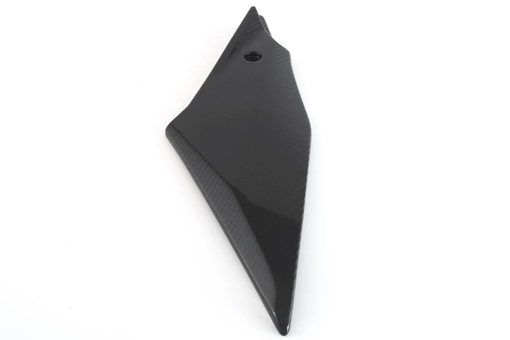 Tankpanels Carbon Fullsix Yamaha YZF-R1/M RN32 & RN49 (15-19) - Image 2