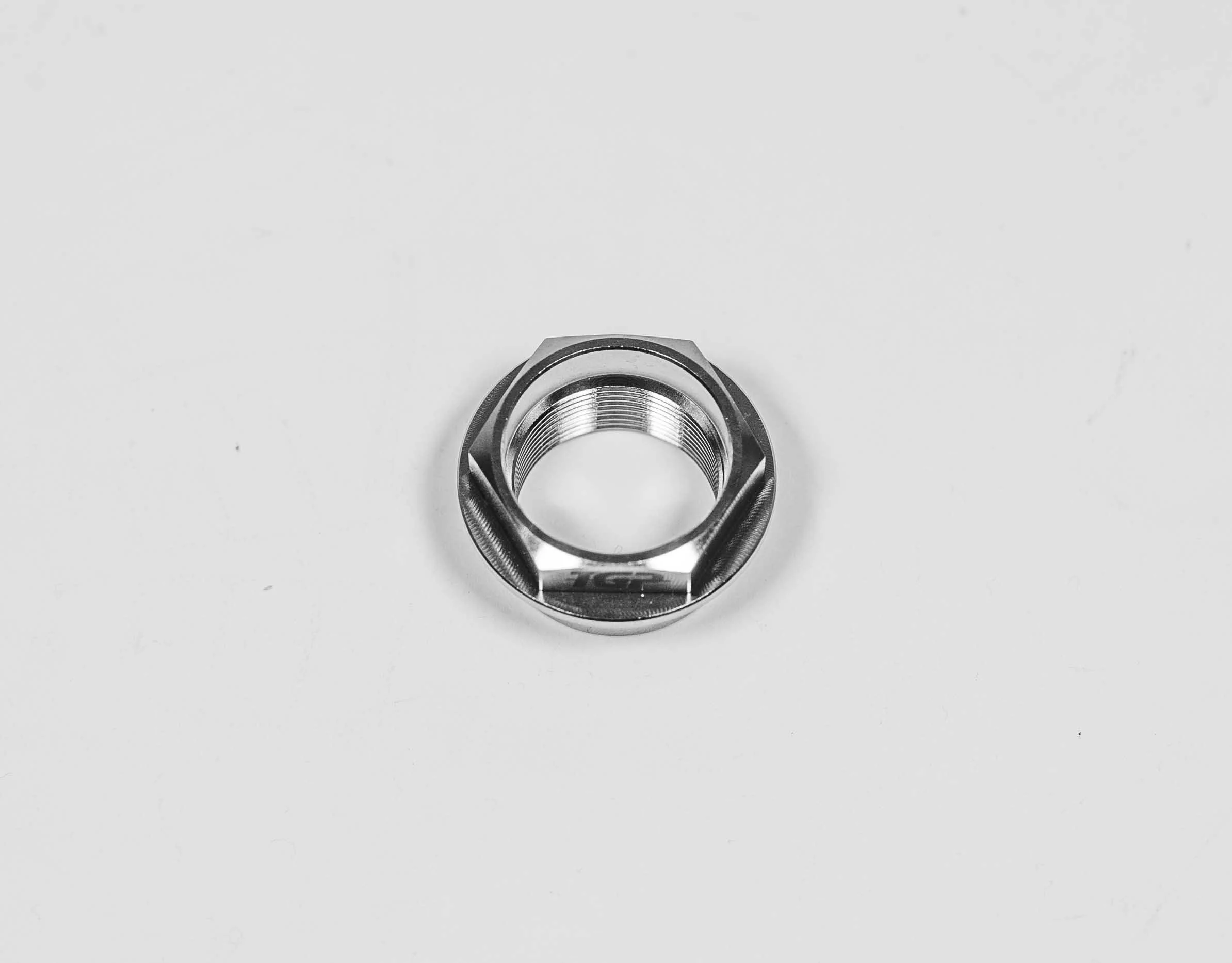 Titanmutter M25x1.25 Vorderradachse Ducati Panigale V4/S/R (18-24) TGP - Image 3