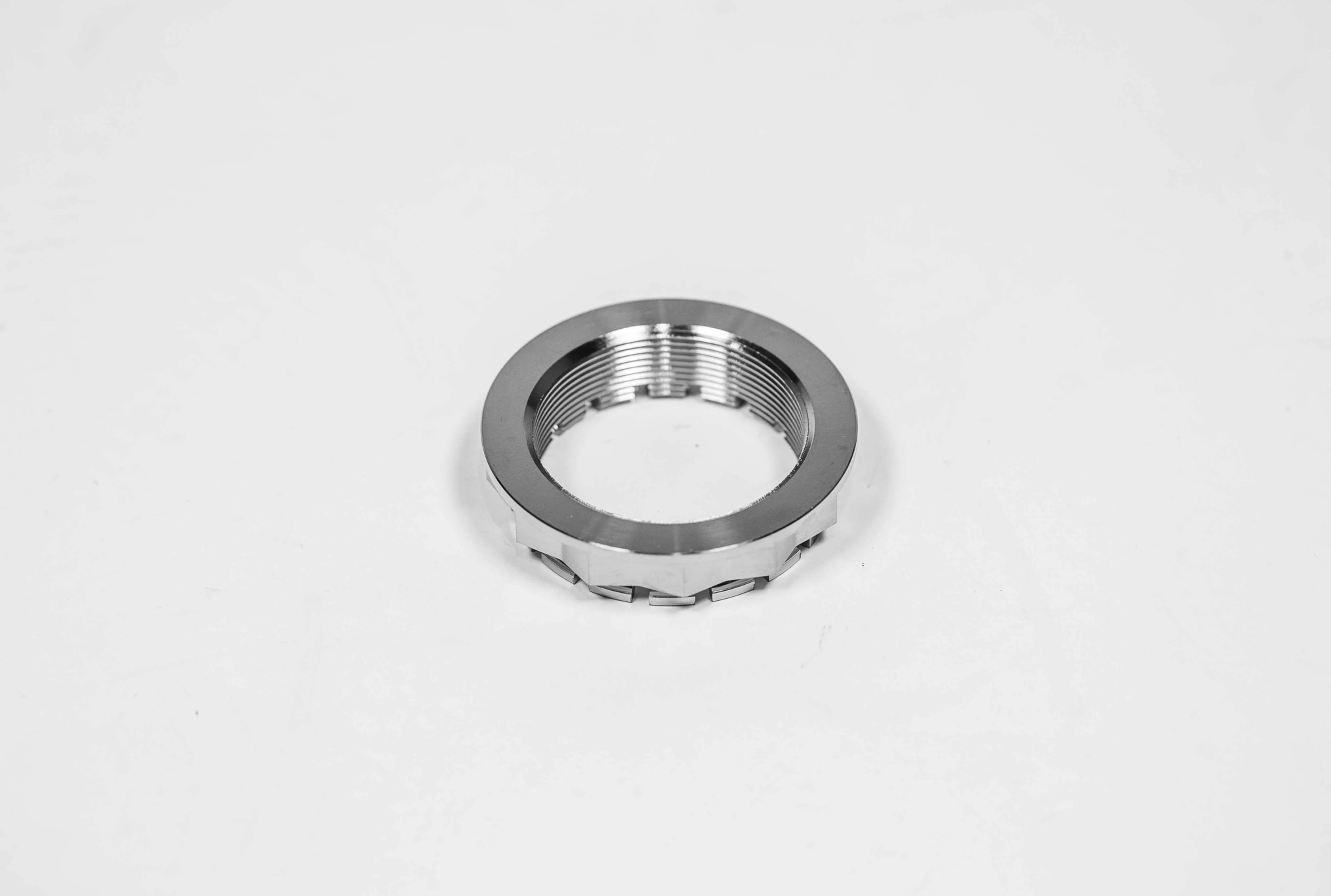 Titanmutter M48x1.5 Hinterradachse Ducati Panigale V4/S/R (18-24) TGP - Image 3