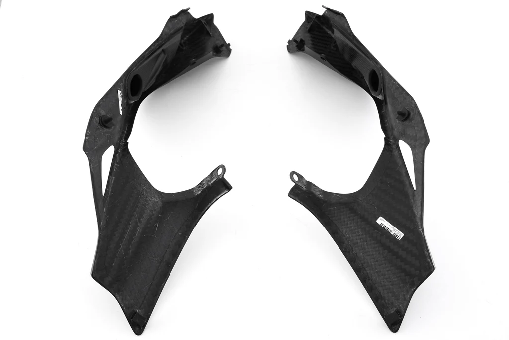 Untere Heckverkleidung links und rechts Carbon Fullsix Ducati Panigale V4/S (25-26) - Image 4