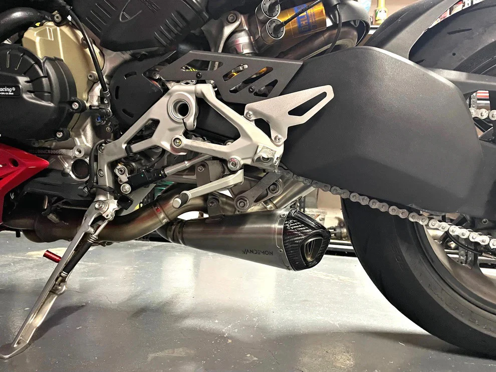 Vandemon Slip-On Low Titanium Ducati Panigale V4/S/R (18-21) - Image 6