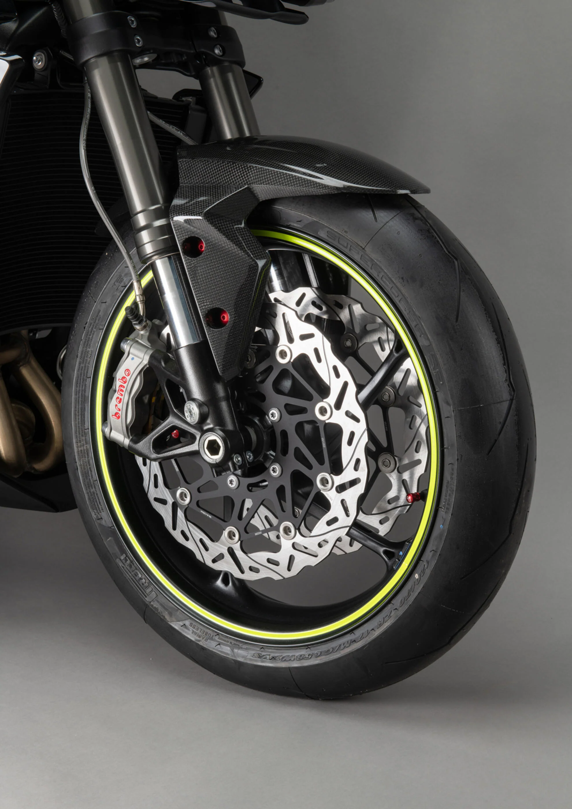 Vorderer Kotflügel Carbon LighTech Triumph Street Triple 765 S / R / RS / Moto2 (17-26) CART2410 - Image 4