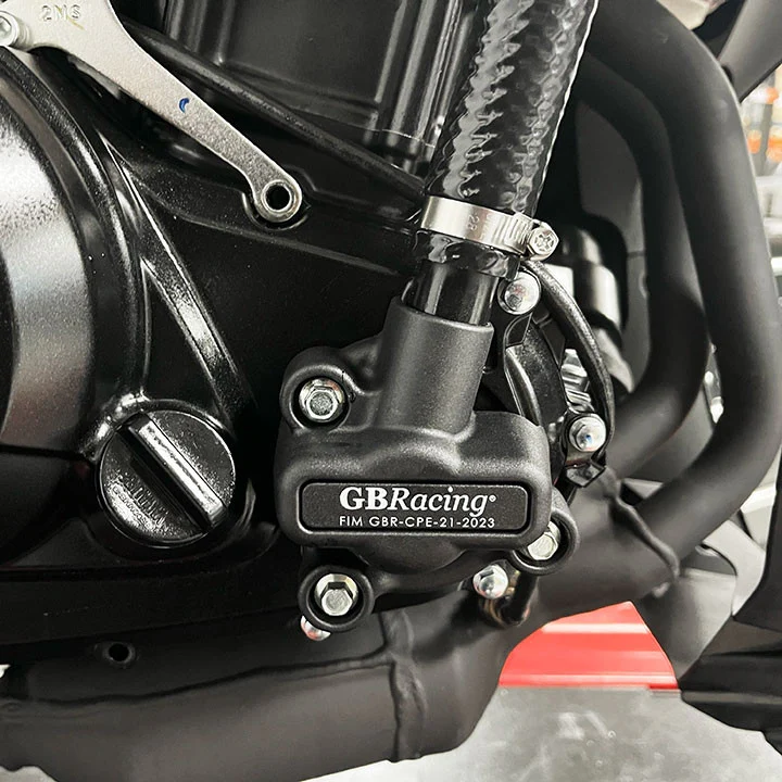 Wasserpumpen Protektor Schutzabdeckung GBRacing Yamaha YZF-R3 (23-26) - Image 4