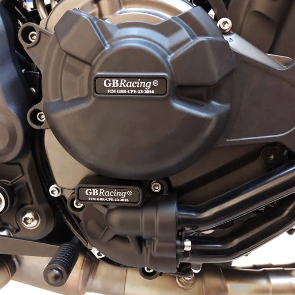Wasserpumpen Protektor Schutzabdeckung GBRacing Yamaha YZF-R7 (21-26) - Image 3