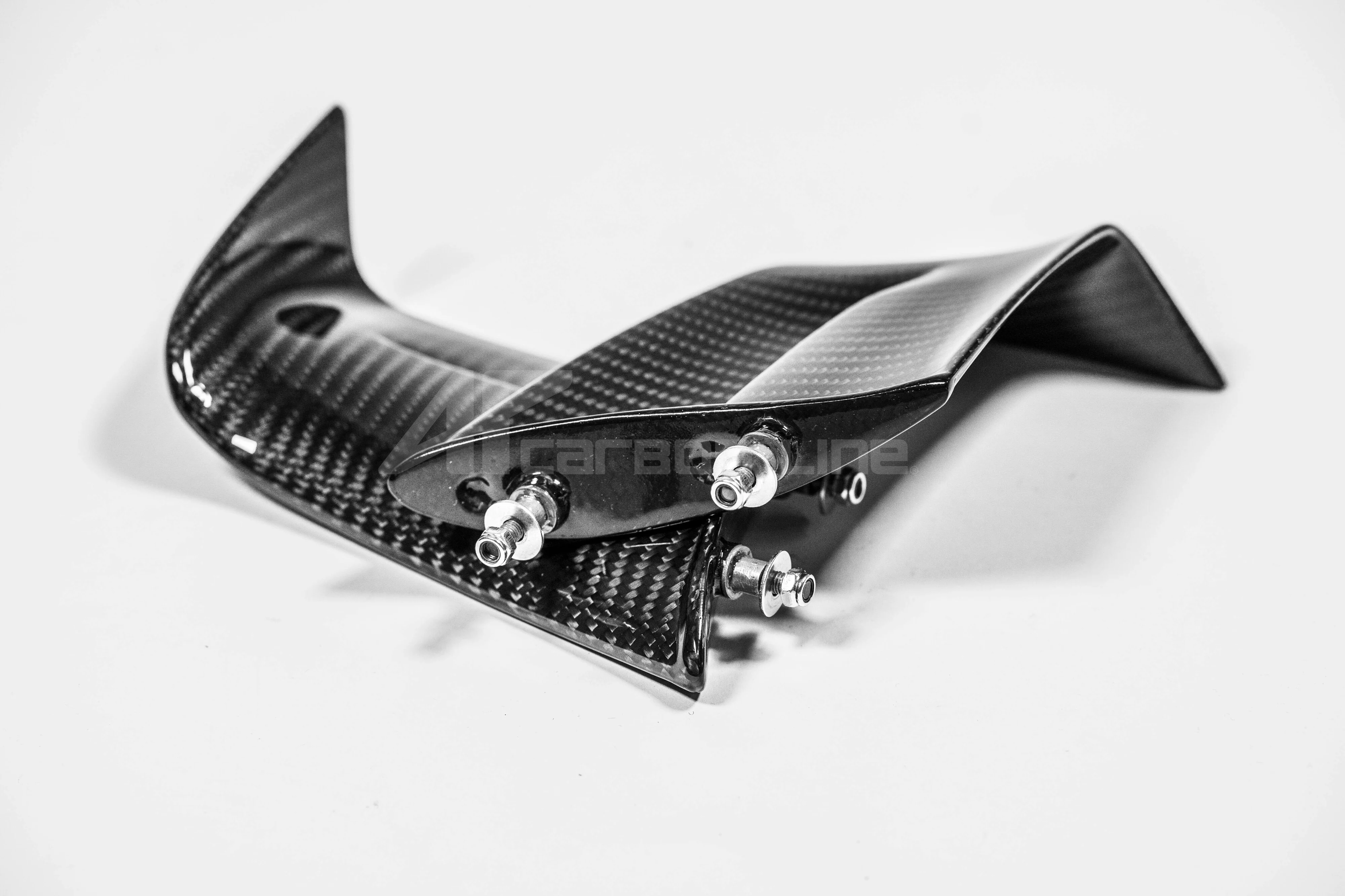 Winglets 200g AP Carbon Line Ducati Panigale V4/S/R (22-24) - Image 6